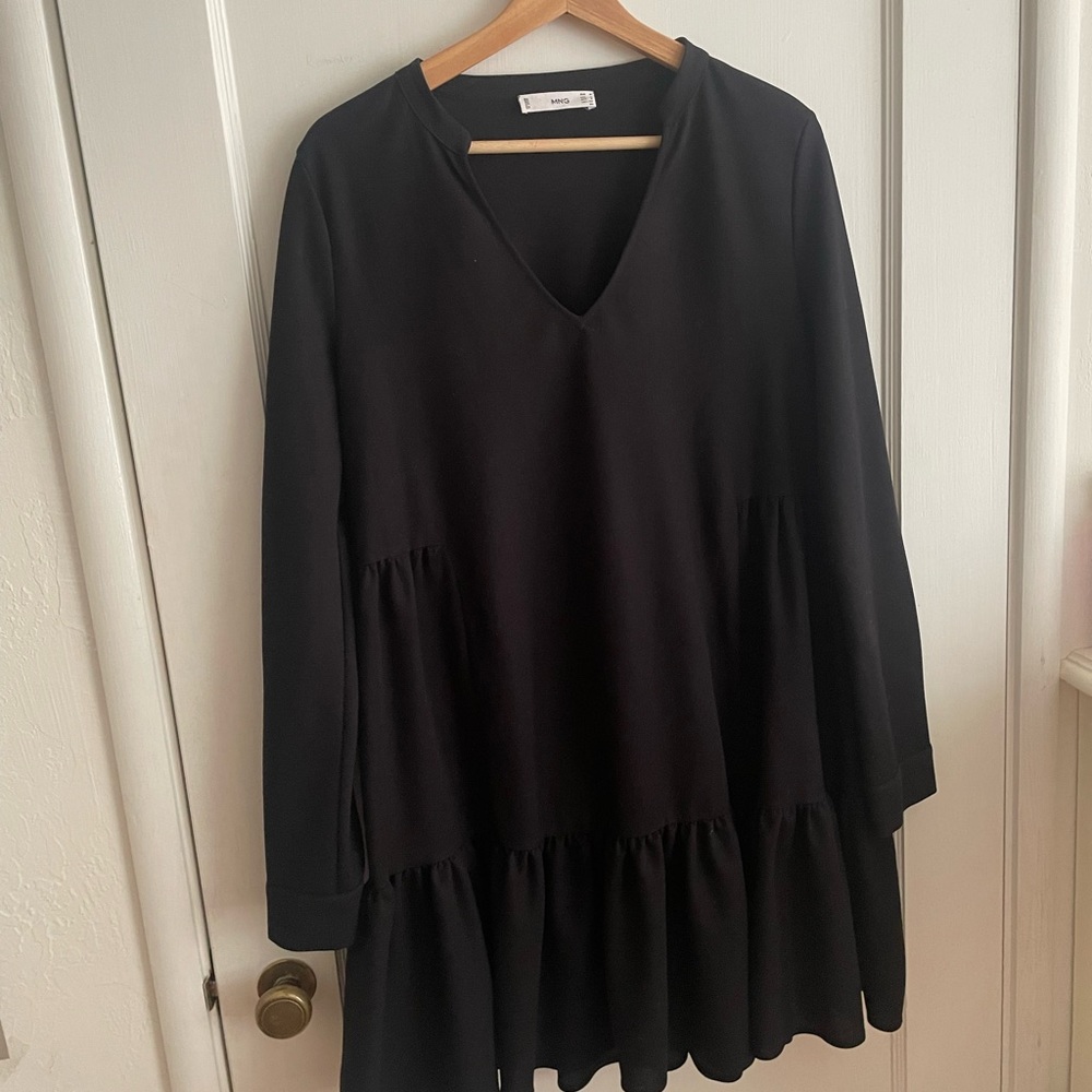 Black warm dress, casual for everyday